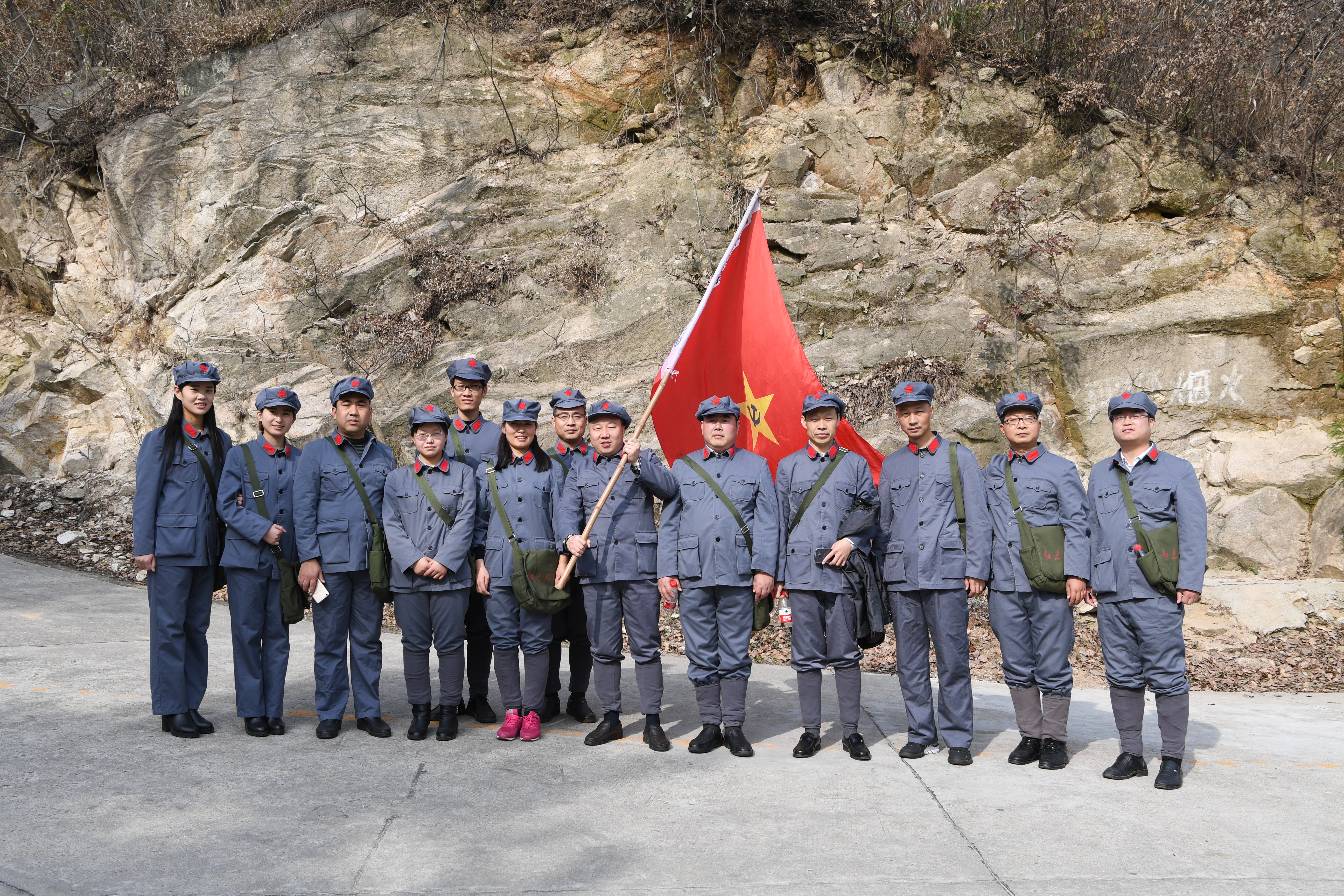 >感悟精神鼓干劲 学习交流促发展----周翔带队赴大别山、红安、金寨三所干部学院学习考察